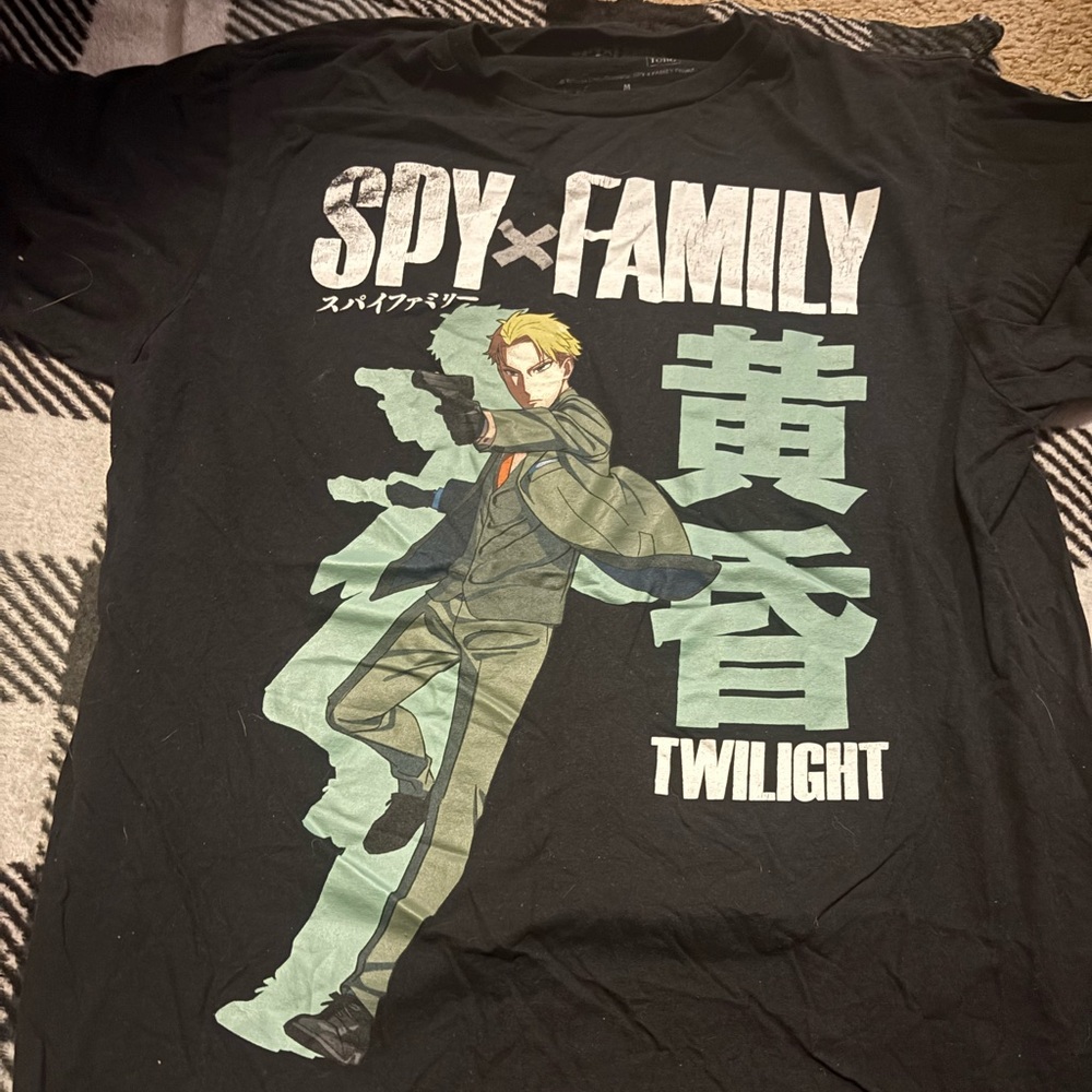 Spy x family T-shirt
